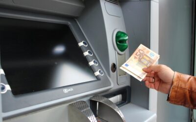 Банкомат: Безопасное использование.